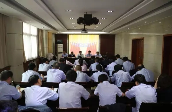 龍鋼集團各基層黨組織召開“兩學一做”學習教育動員部署會 龍鋼集團各基層黨組織召開“兩學一做”學習教育動員部署會